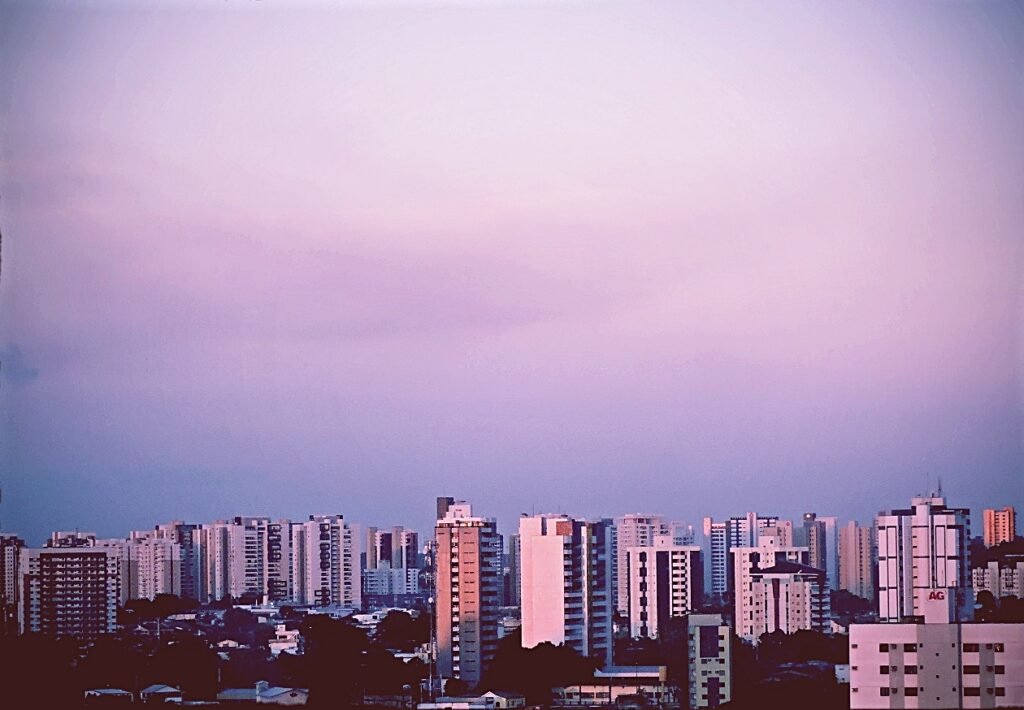Vista parcial de prédios da cidade de Manaus
